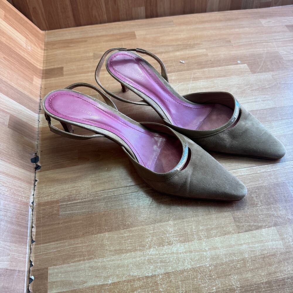Ann Taylor Made in Italy Olive Green Suede Pointed Toe Slingback Kitten Heels